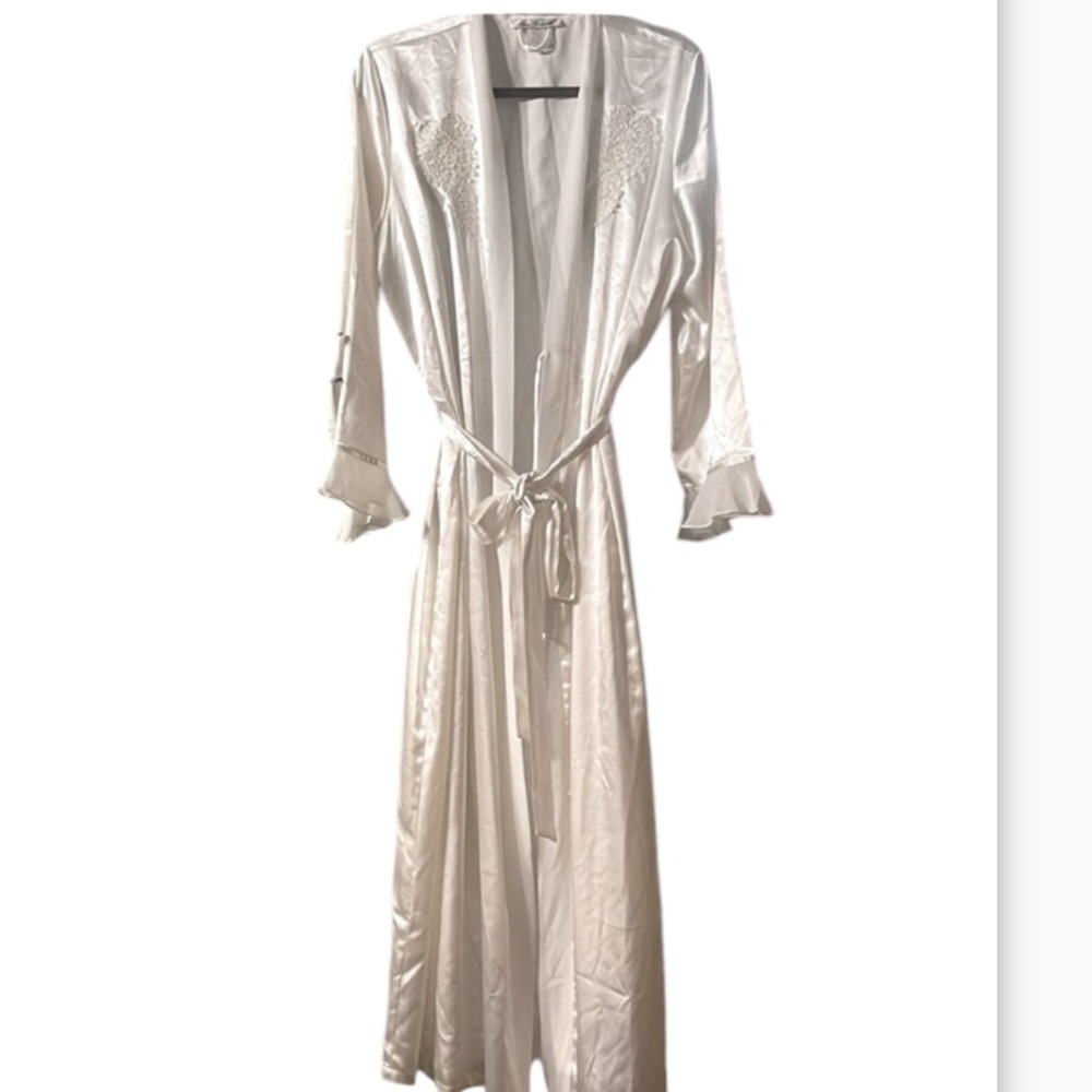LINEA DONATELLA satin robe